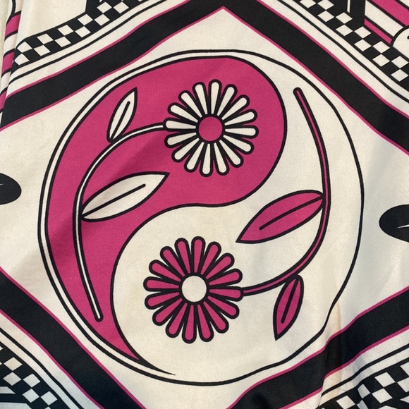 Rare Nike One Legging - Picture 4 of 15